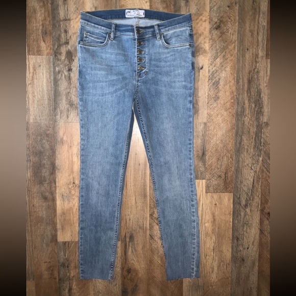 Free People skinny jeans size 28 5/6/7 - Picture 3 of 5